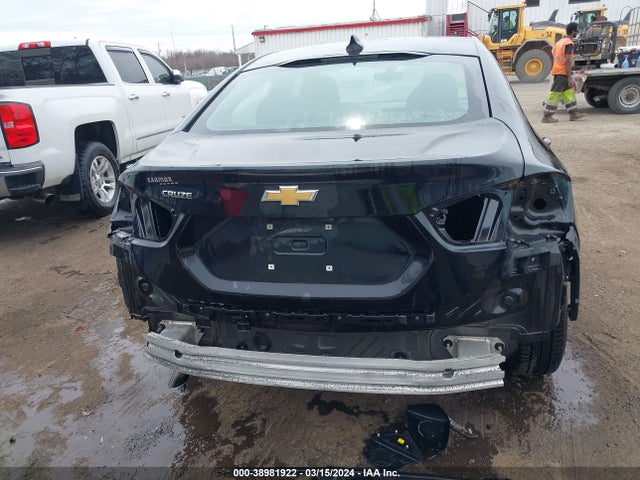 Chevrolet Cruze Ls Auto 2018 1G1BC5SM1J7192544 Image 17