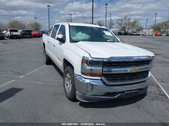 2018 3GCPCREC1JG494427 main image