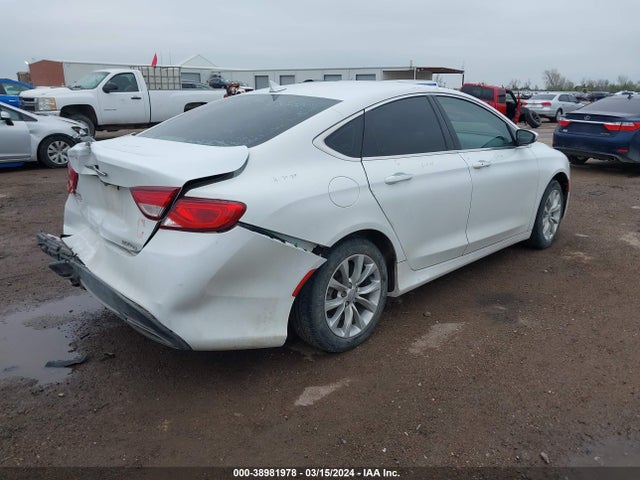 Chrysler 200 C 2015 1C3CCCCG0FN515451 Image 4
