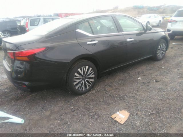 1N4BL4DW6RN358313 Nissan Altima Sv Intelligent Awd