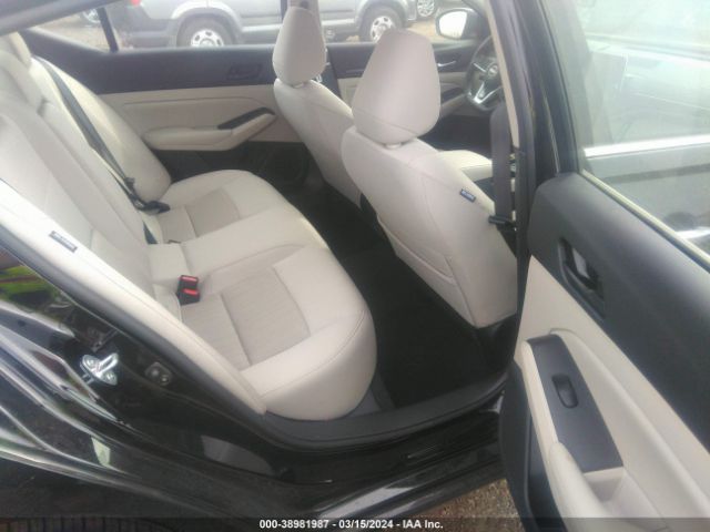 1N4BL4DW6RN358313 Nissan Altima Sv Intelligent Awd