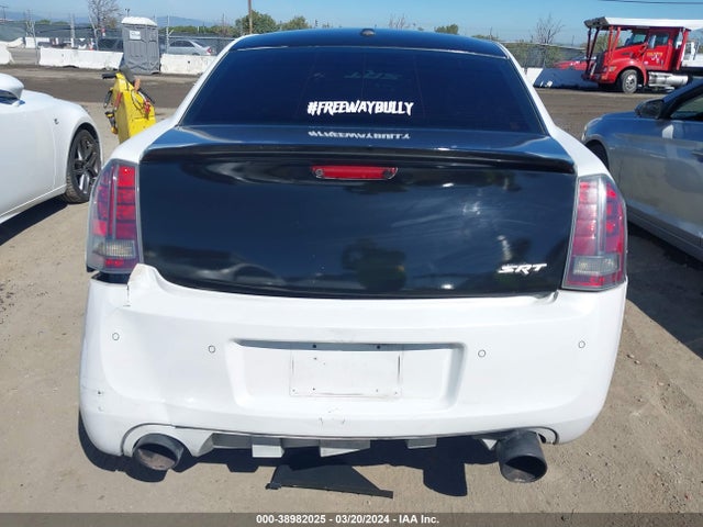 Chrysler 300 Srt 2014 2C3CCAFJ8EH260082 Image 15