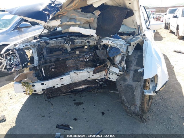 Chrysler 300 Srt 2014 2C3CCAFJ8EH260082 Image 6