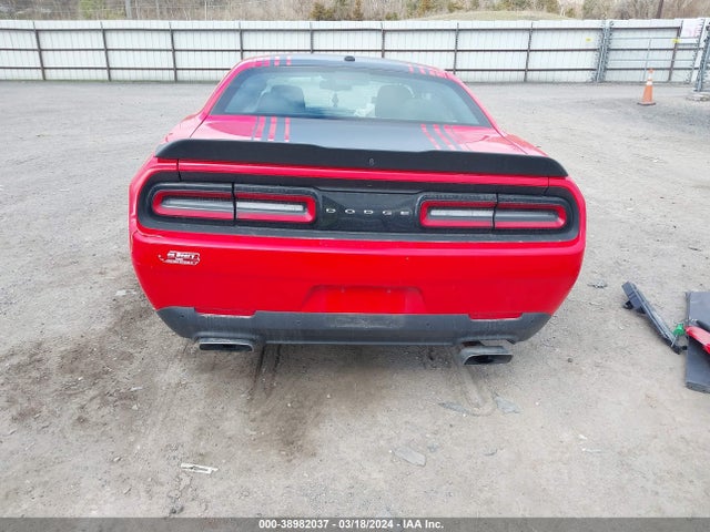2C3CDZAT6FH869130 Dodge Challenger Sxt Or R/t