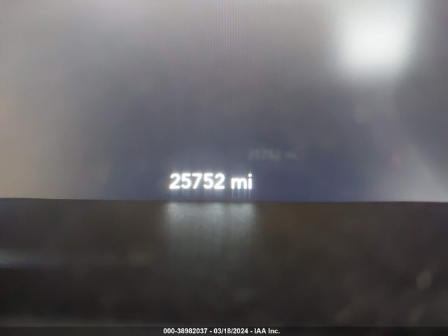 2C3CDZAT6FH869130 Dodge Challenger Sxt Or R/t