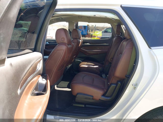 Buick Enclave Avenir 2018 5GAERDKW5JJ262517 Image 8