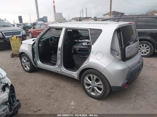 KIA SOUL + 2015 KNDJP3A59F7790605 Image 3