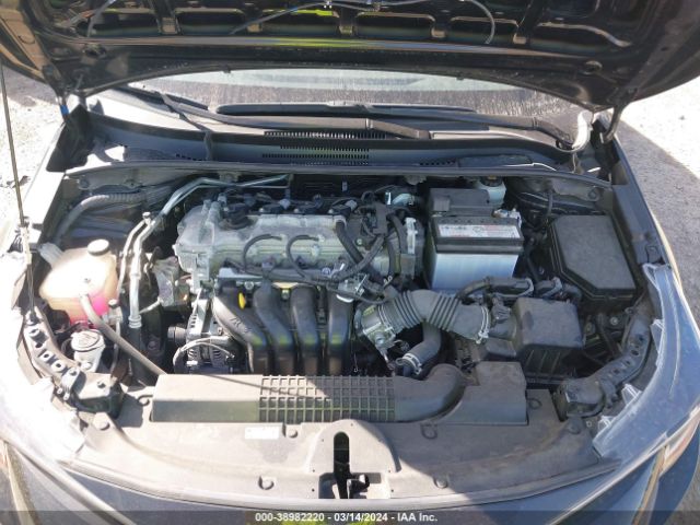 JTDEPMAE6MJ164565 Toyota COROLLA LE