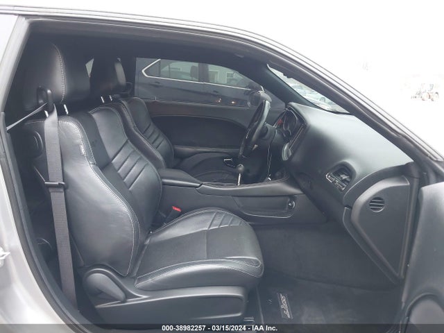 Dodge Challenger 2015 2C3CDZC99FH887932 Image 5