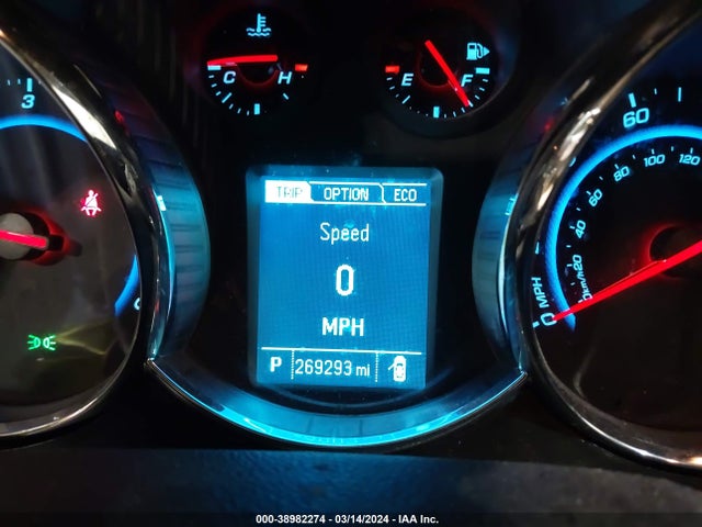 Chevrolet Cruze Diesel 2014 1G1P75SZ4E7287756 Image 7