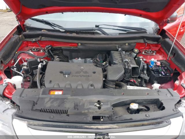 JA4AD2A33JZ004404 Mitsubishi Outlander Es