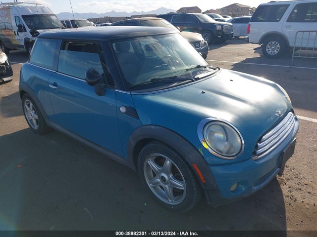 2007 MINI COOPER WMWMF33587TT59207 Photo 0