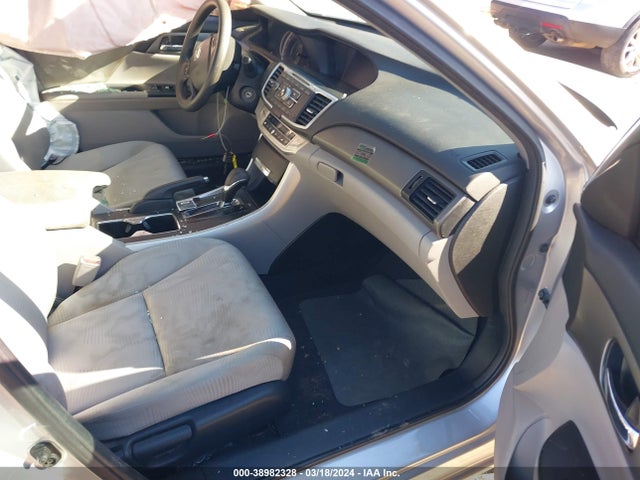Honda ACCORD LX 2015 1HGCR2F38FA044655 Image 5