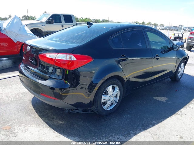 KIA FORTE LX 2015 KNAFK4A64F5400165 Image 4