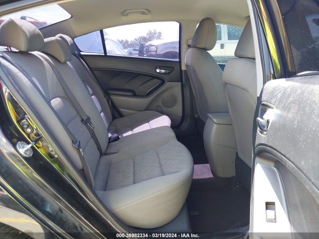 KIA FORTE LX 2015 KNAFK4A64F5400165 Image 8