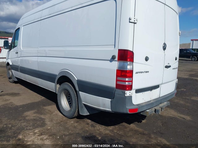 Mercedes-Benz Sprinter 3500 High  Roof 2015 WD3PF1CC6FP107783 Image 3