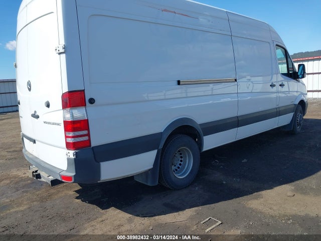 Mercedes-Benz Sprinter 3500 High  Roof 2015 WD3PF1CC6FP107783 Image 4