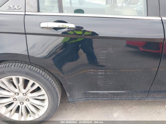 Aukcja sprzedaży 2013 Chrysler 200 Limited, vin: 1C3CCBCGXDN650198, numer aukcji: 38982443
