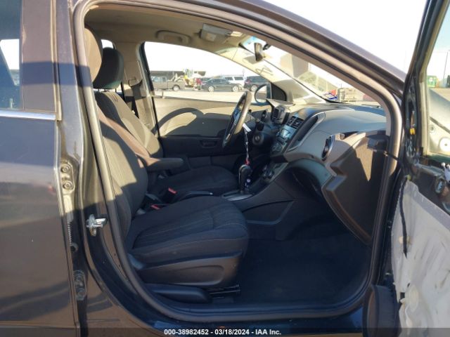 1G1JC6SG3F4193263 Chevrolet Sonic Lt Auto