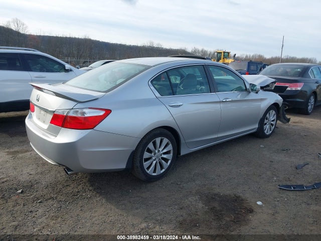 Honda ACCORD EX 2015 1HGCR2F72FA030320 Image 4