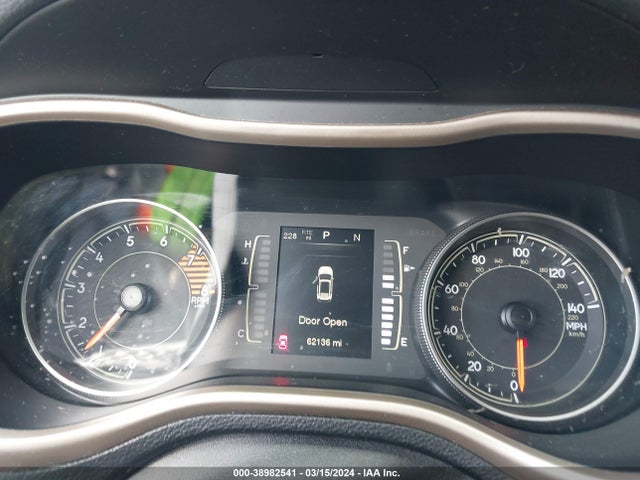 Jeep Cherokee Latitude 2016 1C4PJMCS1GW167328 Image 7