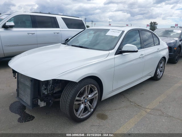 BMW 330I 2017 WBA8B9G52HNU50988 Image 2