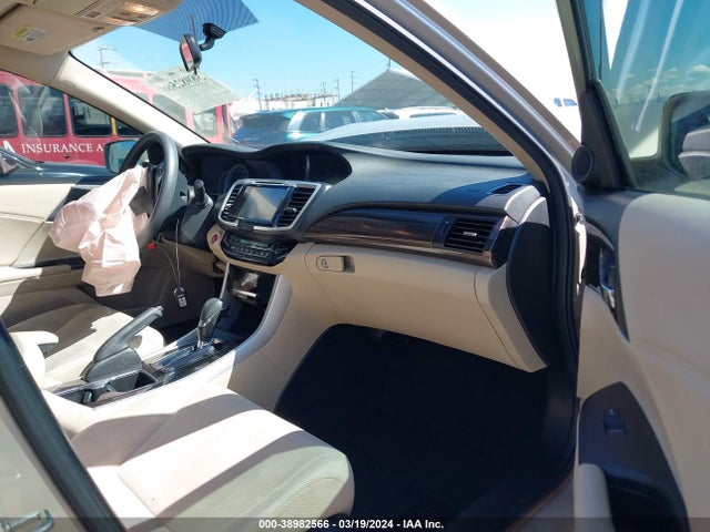 Honda ACCORD EX 2016 1HGCR2F76GA084012 Image 5