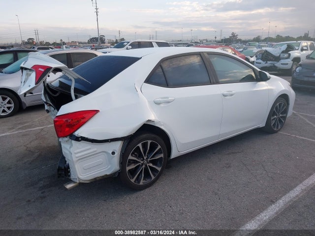 Toyota COROLLA SE 2017 5YFBURHEXHP592896 Image 4