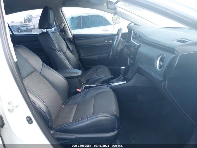 Toyota COROLLA SE 2017 5YFBURHEXHP592896 Image 5
