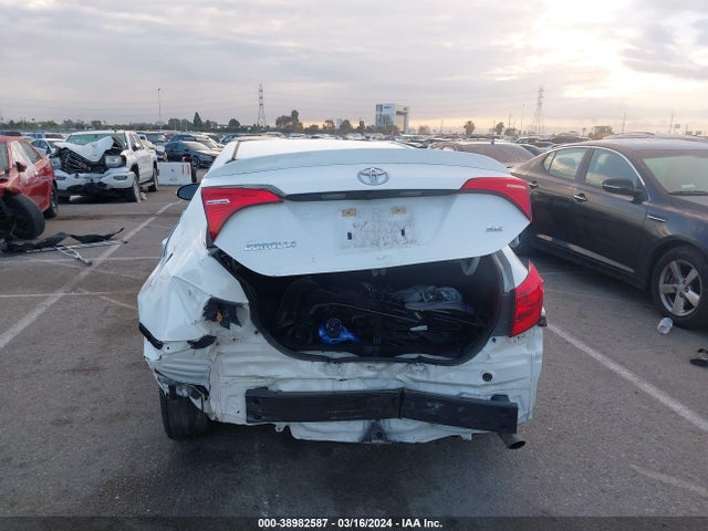 Toyota COROLLA SE 2017 5YFBURHEXHP592896 Image 6