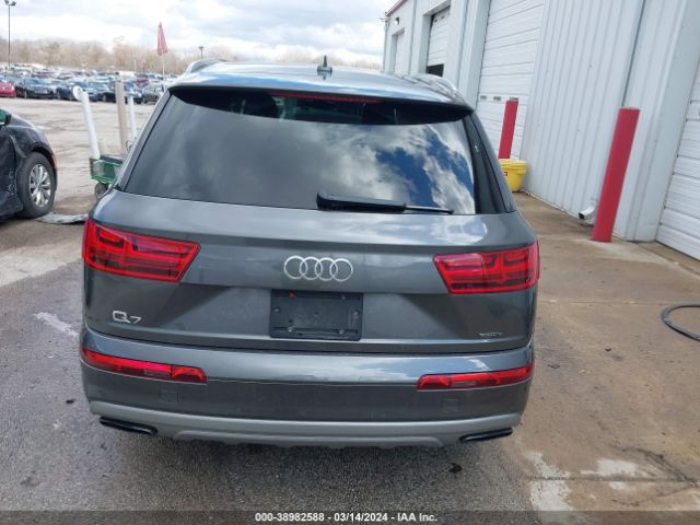 WA1LAAF77KD044054 Audi Q7 55 Premium/55 Se Premium