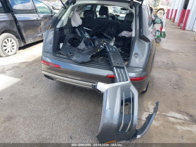 WA1LAAF77KD044054 Audi Q7 55 Premium/55 Se Premium