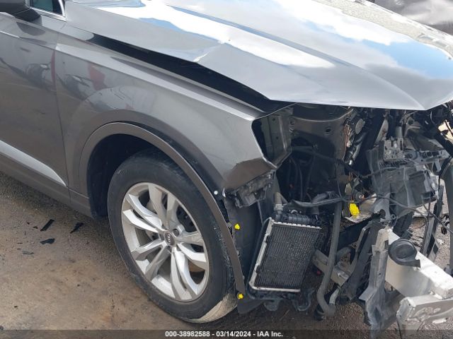 WA1LAAF77KD044054 Audi Q7 55 Premium/55 Se Premium
