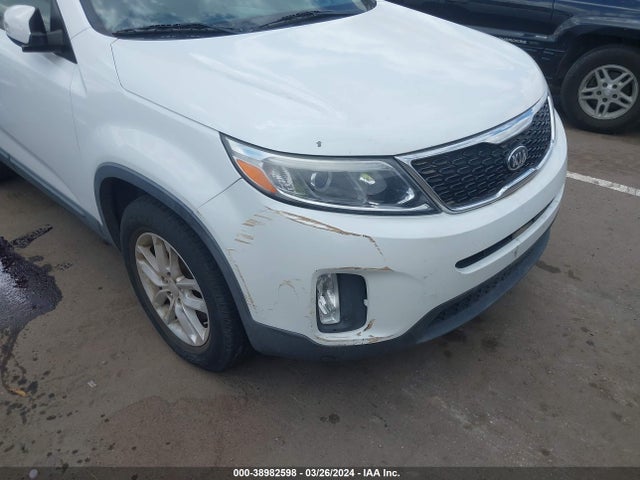 KIA SORENTO LX 2014 5XYKT3A68EG512031 Image 6