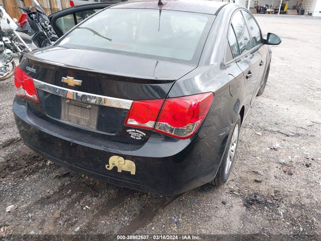 Chevrolet Cruze Ls Manual 2014 1G1PB5SH3E7409948 Image 4