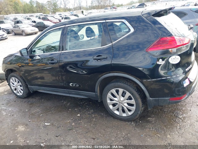 Nissan ROGUE S 2017 KNMAT2MT2HP605295 Image 15