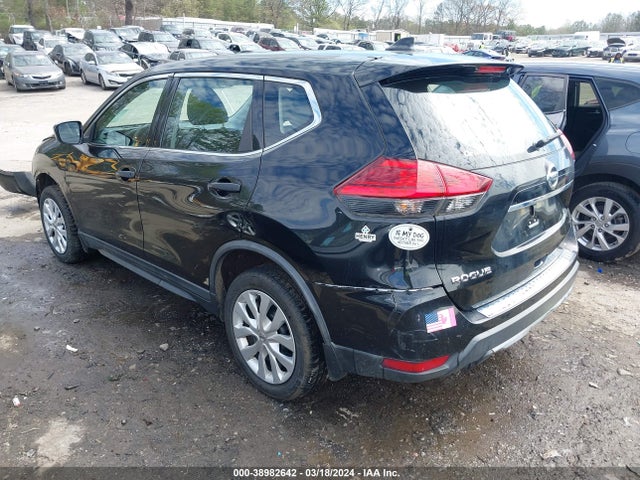 Nissan ROGUE S 2017 KNMAT2MT2HP605295 Image 3