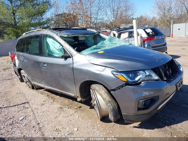 Nissan Pathfinder Platinum 2018 5N1DR2MM1JC611554 Image 1