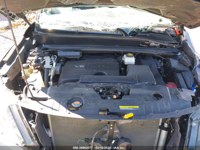 Nissan Pathfinder Platinum 2018 5N1DR2MM1JC611554 Image 10