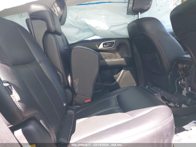 Nissan Pathfinder Platinum 2018 5N1DR2MM1JC611554 Image 8