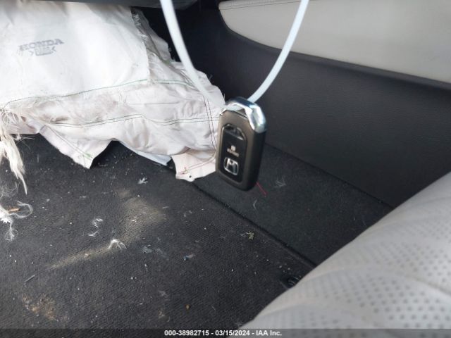 1HGCV2F9XJA053060 Honda Accord Touring 2.0t