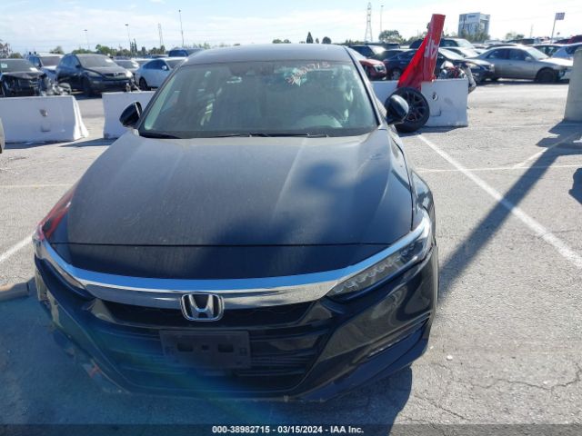1HGCV2F9XJA053060 Honda Accord Touring 2.0t