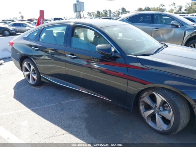 1HGCV2F9XJA053060 Honda Accord Touring 2.0t