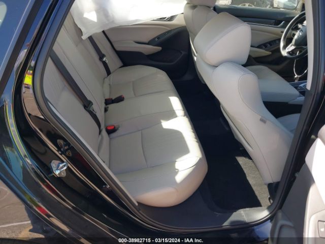 1HGCV2F9XJA053060 Honda Accord Touring 2.0t