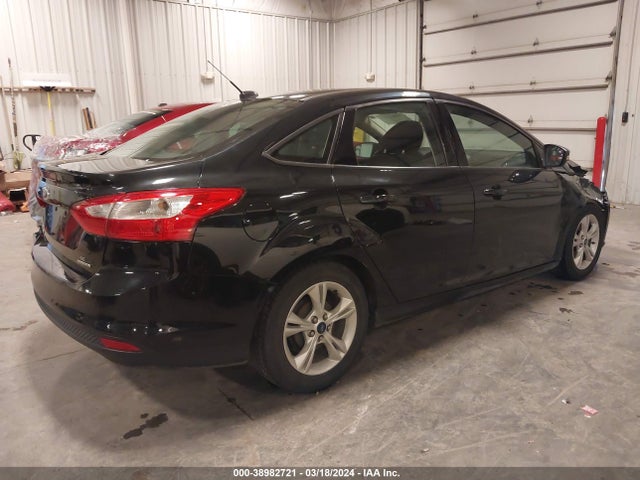 Ford FOCUS SE 2014 1FADP3F28EL420088 Image 4