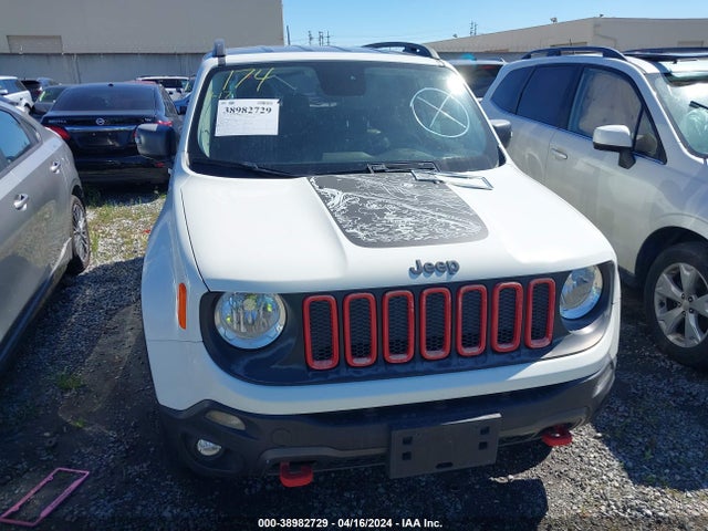 Jeep Renegade Deserthawk 4x4 2017 ZACCJBCB9HPE69421 Image 12