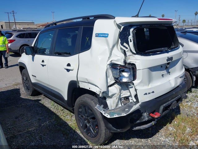 Jeep Renegade Deserthawk 4x4 2017 ZACCJBCB9HPE69421 Image 3