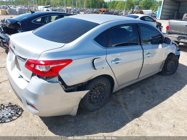 Nissan SENTRA S 2018 3N1AB7AP0JY324076 Image 4