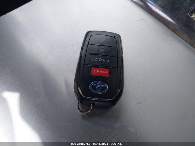 Toyota Venza Limited 2021 JTEAAAAH4MJ066476 Image 11