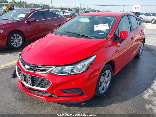 Chevrolet Cruze Ls Auto 2018 1G1BC5SM9J7238444 Image 2